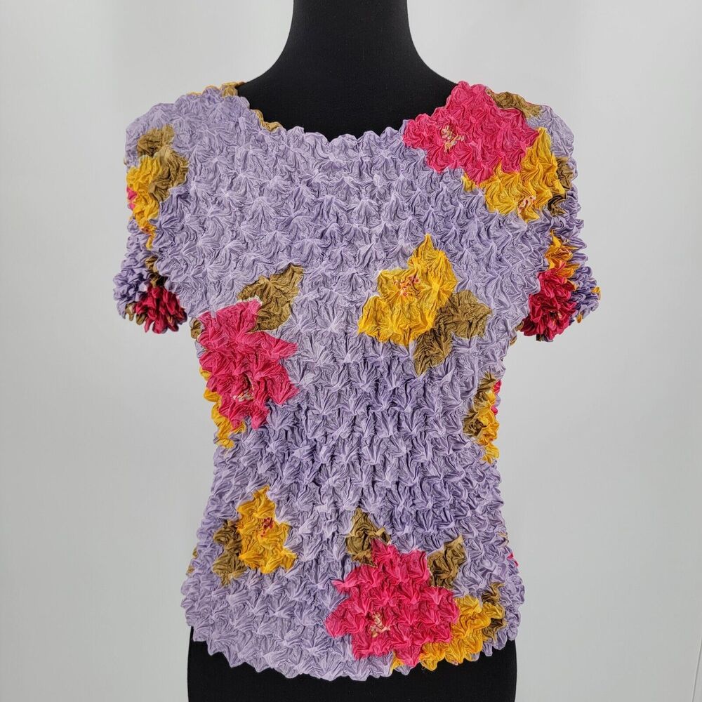 Radiance Vintage Popcorn Top Textured Floral Stretch Shirt One Size